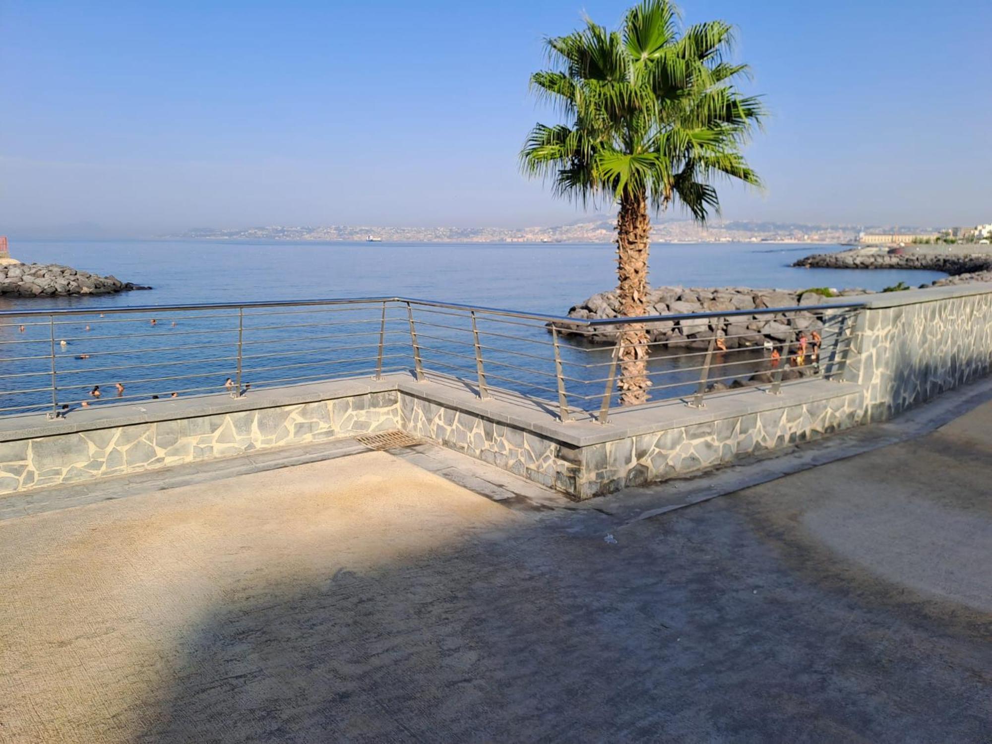 Neapolis Bay Leilighet Portici Eksteriør bilde